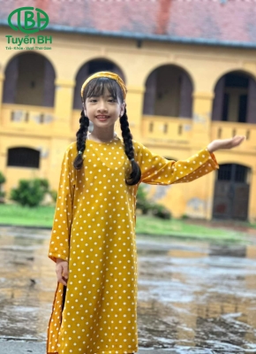 Áo dài chấm bi màu Vàng 