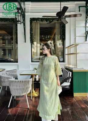 Áo dài Xanh voan cổ tết