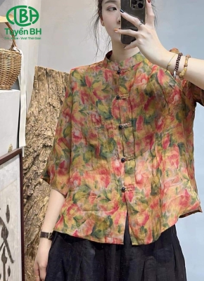 Áo linen Nâu cổ đứng cúc đá họa tiết mới lạ