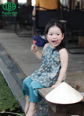 Bộ yếm đào bé gái Xanh dương 