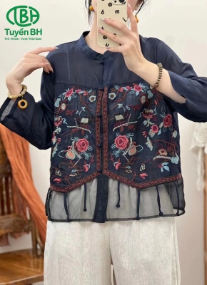 Áo linen Xanh dương thêu hoa hồng