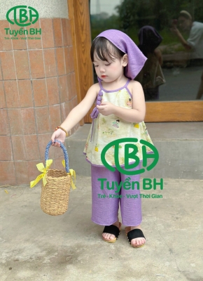 Set yếm kèm khăn cho bé