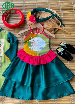 Yếm phối màu + mấn cho bé gái