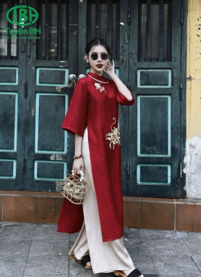 Áo dài Đỏ tơ tằm cổ tàu thêu cao cấp
