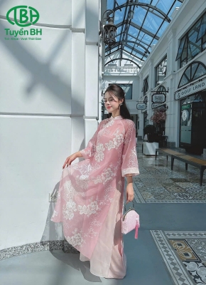 Áo dài Tường Lam Hồng 