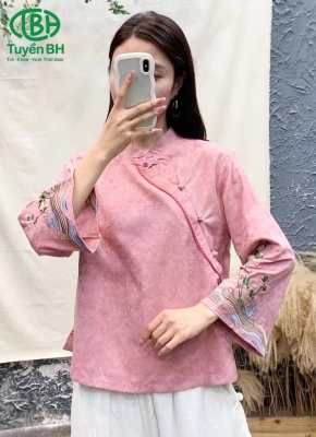 Áo linen Hồng hoạ tiết tay loe