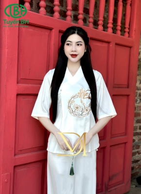 Bộ lam thêu chữ Hiếu màu Trắng