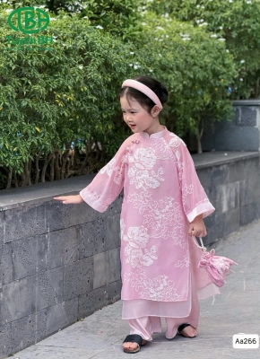 Áo dài Tường Lam bé gái Hồng