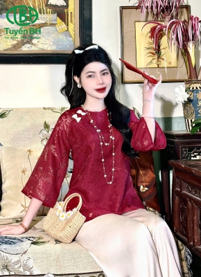 Bộ von tơ nơ vai màu đỏ