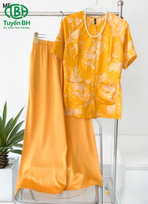 Áo bà ba tay ngắn mẫu mới VÀNG