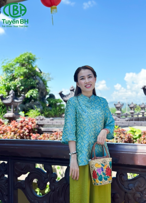 Đồ Lam Bộ Sợi Tơ Tằm 