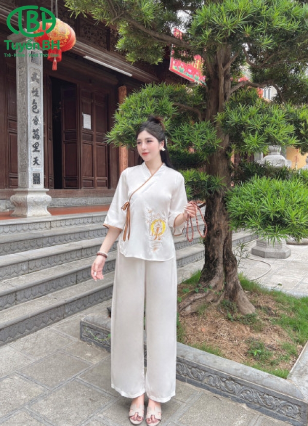 Bộ lam 2da thêu Mẹ Màu Trắng 