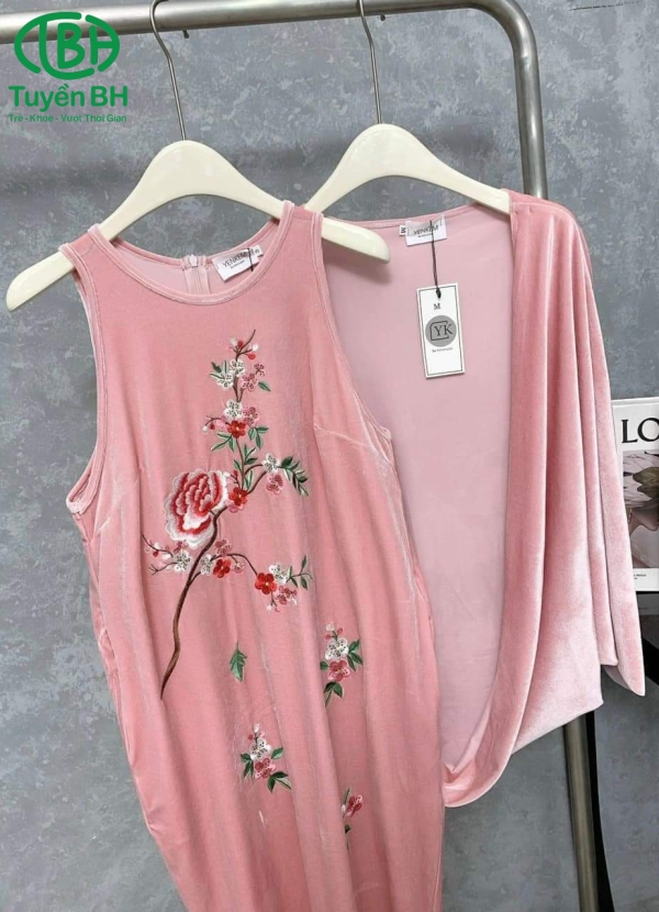 Áo dài Hồng thêu hoa kèm khoác ngoài 