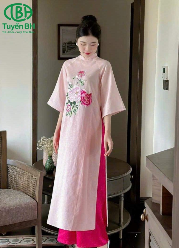 Áo dài linen thêu Trắng 