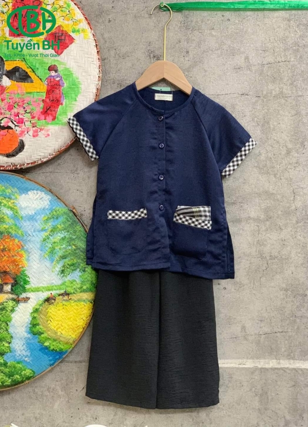 Bộ bà ba khăn rằn Nâu phối caro tay ngắn
