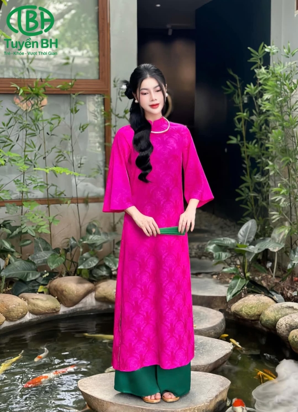 Áo dài họa tiết chữ Thọ có cổ Xanh