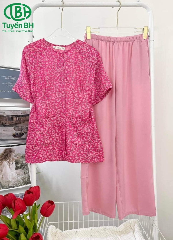 Bộ bà ba tay ngắn 2 túi Hồng hoa nhí