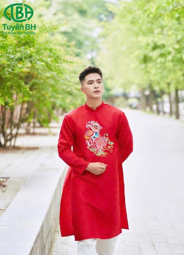 Áo dài Đỏ họa tiết con lân cho nam