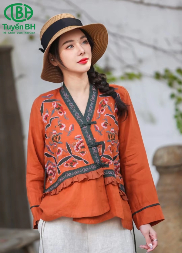 Áo linen thêu cúc chéo Đỏ