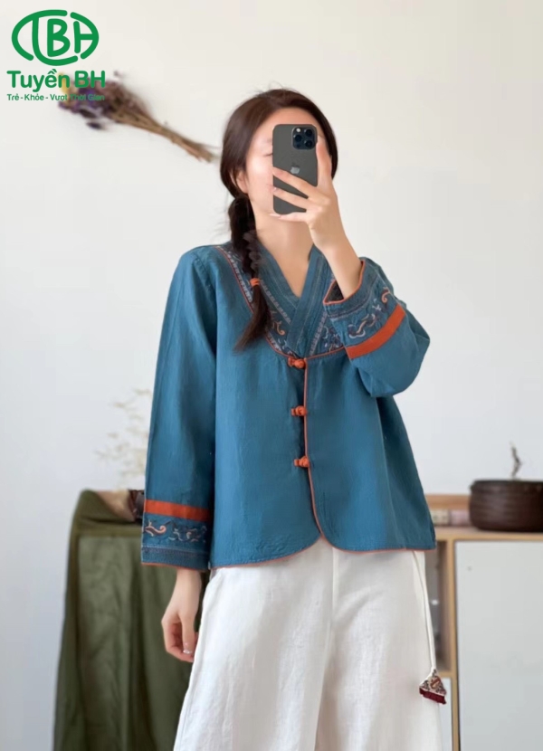 Áo linen thêu cúc tàu Tím