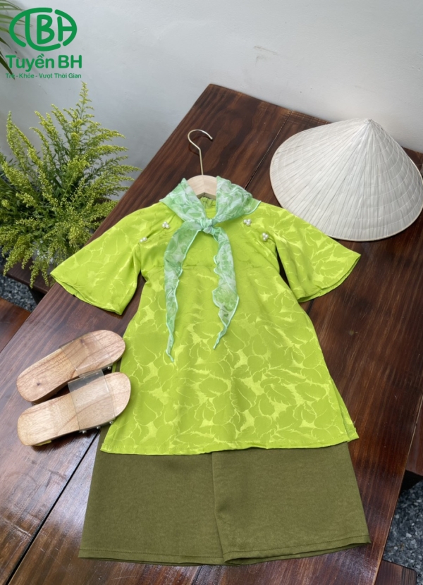 Áo dài cúc chéo Đỏ