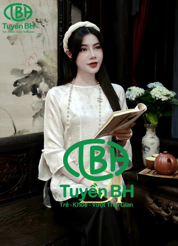 Bộ tơ tằm trúc mai áo Trắng quần Trắng