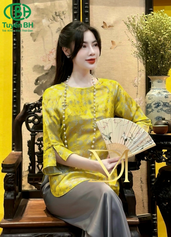 Bộ tơ tằm trúc mai áo Trắng quần Trắng