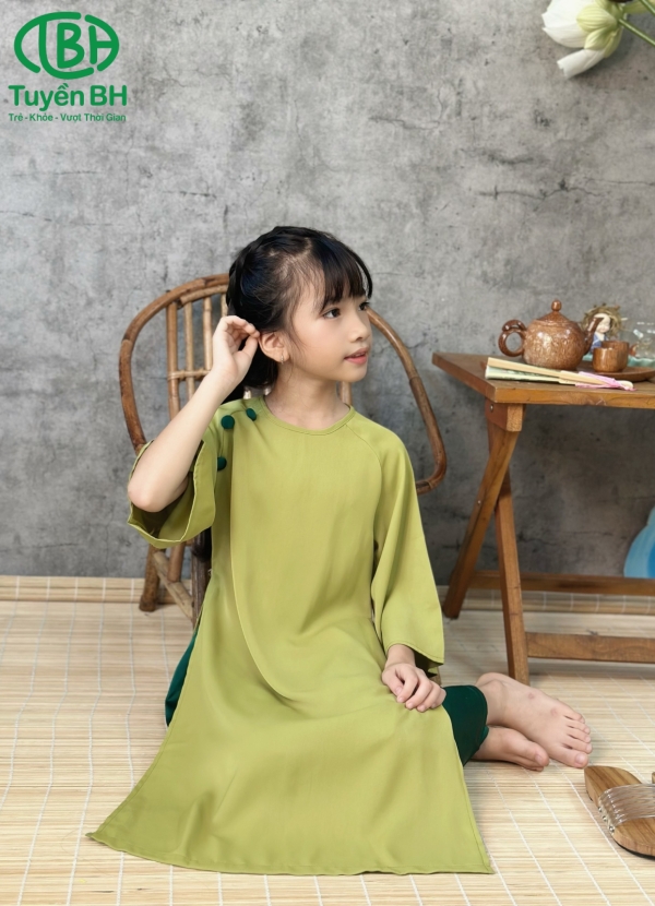 Áo dài cúc bọc màu Hồng