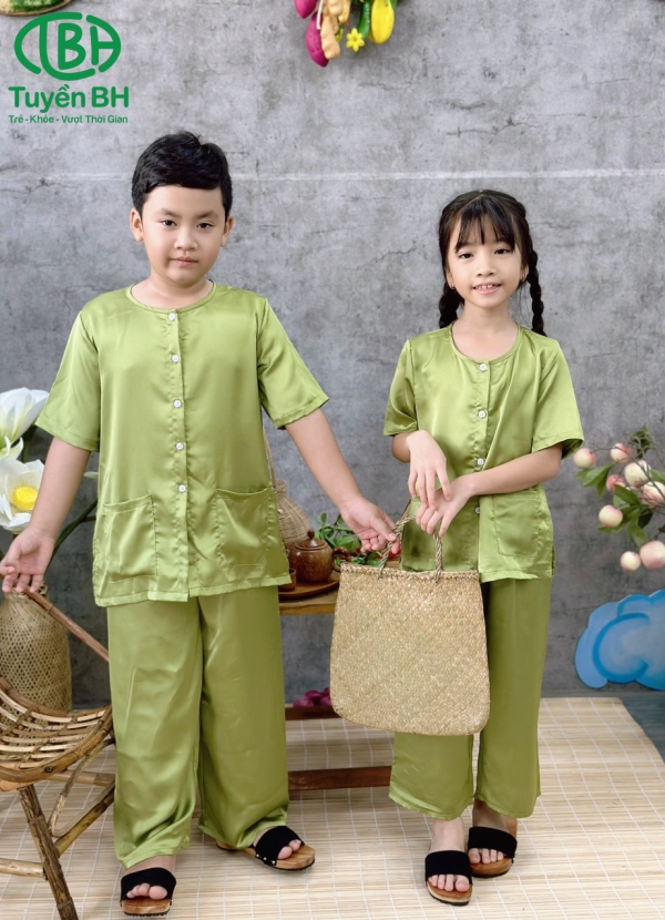 Bà ba lụa trơn màu Trắng 