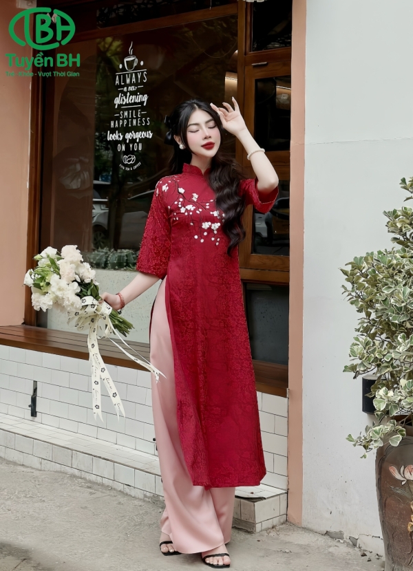 Áo dài Đỏ hoa đào