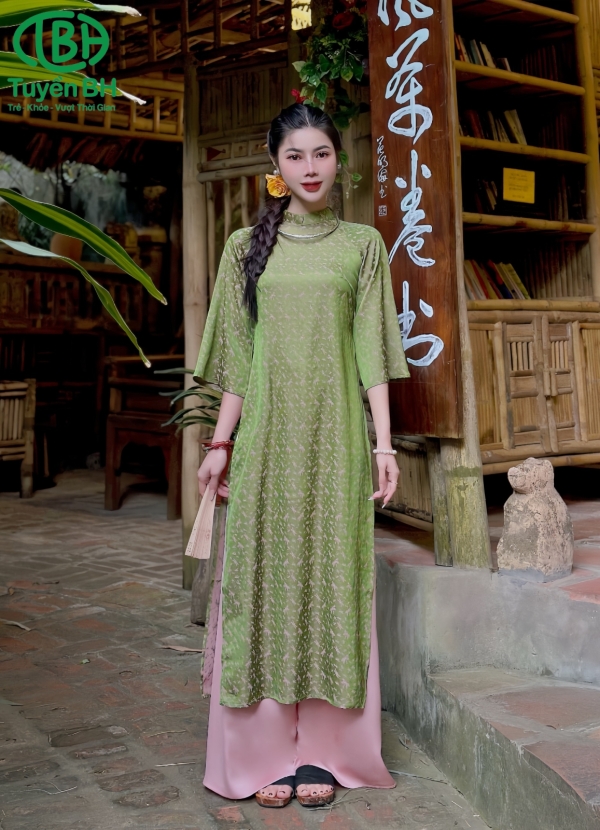 Áo dài Hồng tím chuồn chuồn 