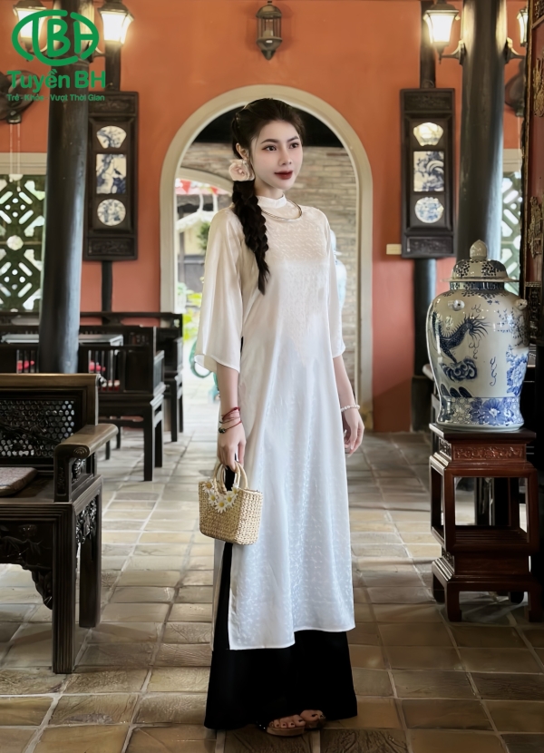 Áo dài Đỏ chuồn chuồn 