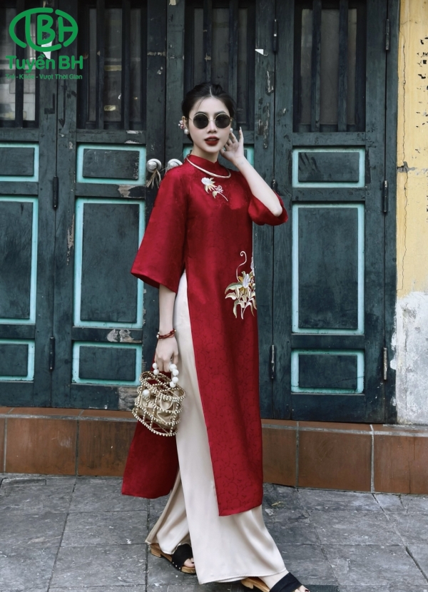 Áo dài Xanh tơ tằm cổ tàu thêu cao cấp 