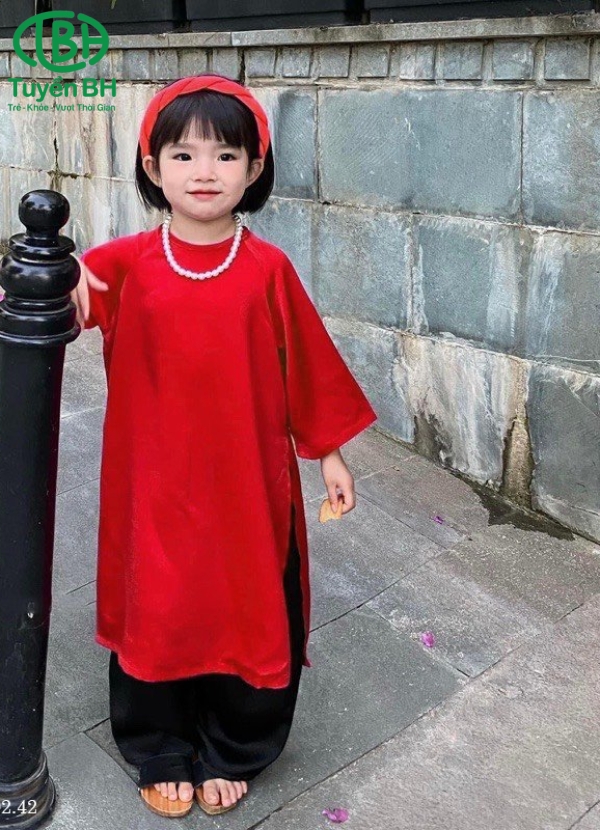 Áo dài lụa Đỏ 