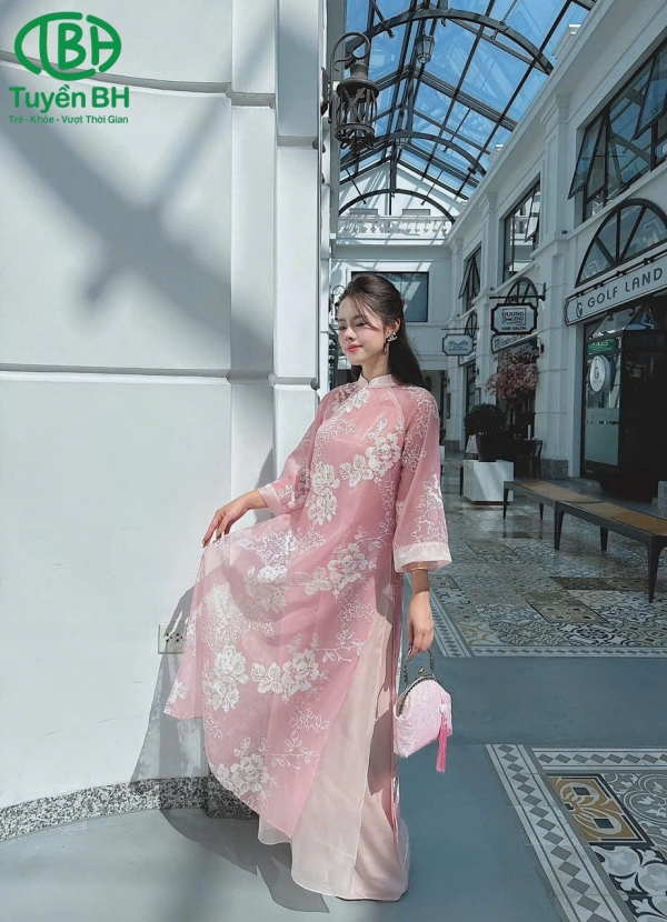 Áo dài Tường Lam Xanh dương