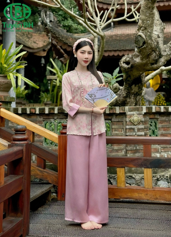 Set tơ tằm vạt hò cúc đá Xanh