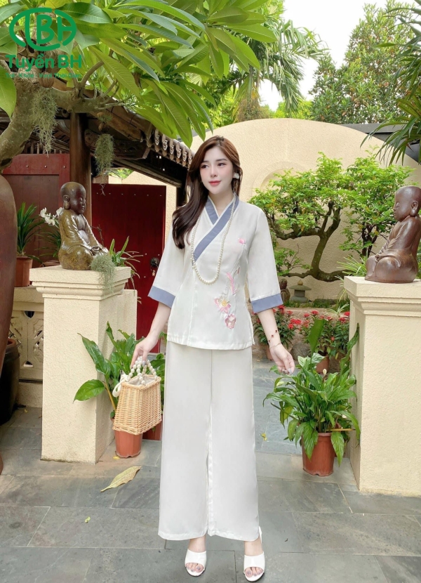 Bộ trượt chéo hoa sen màu Trắng 