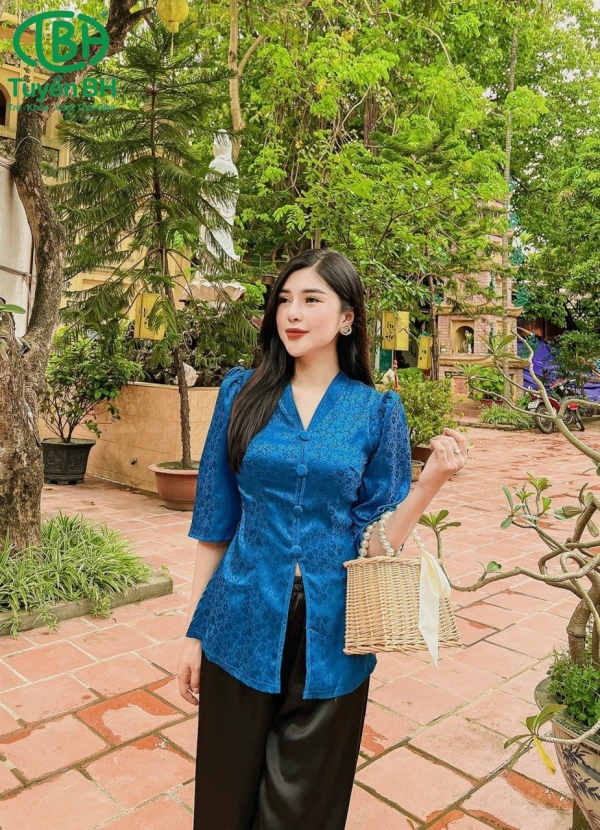 Đồ Lam Nữ Cổ Tim