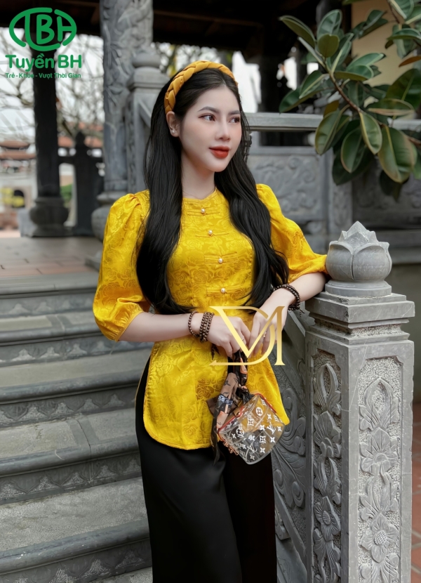 Đồ Lam Nữ Cổ Tròn 