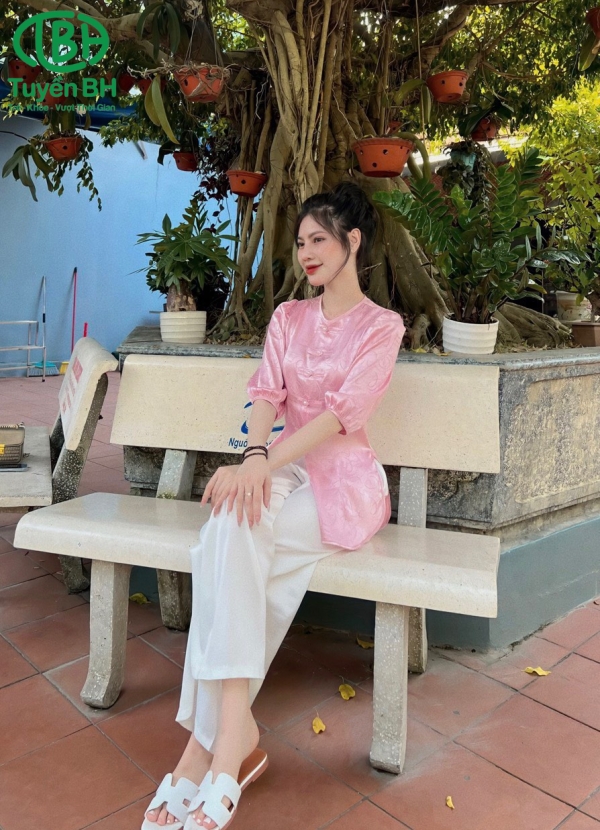 Đồ Lam Nữ Cổ Tròn 