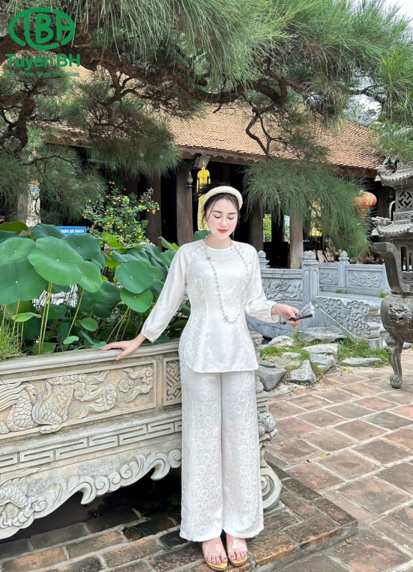 Tơ tằm cúc ngọc phối quần
