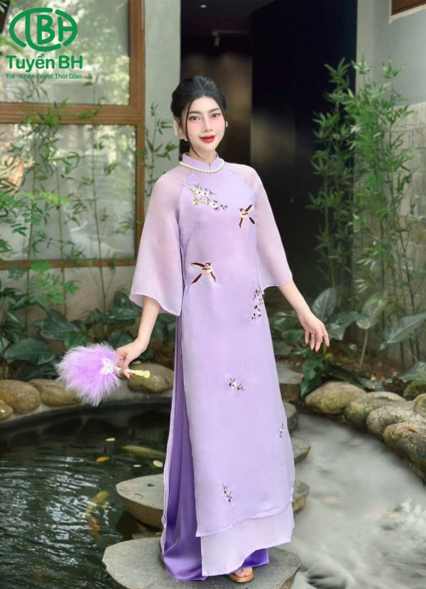 Áo dài voan thêu hoa 2 tà Xanh dương nhạt