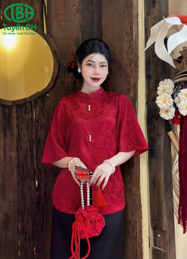 Bộ lam đính cúc ngọc tay loa màu hồng