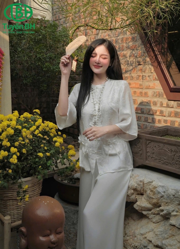 Bộ lam tơ tằm có túi tiền màu cam