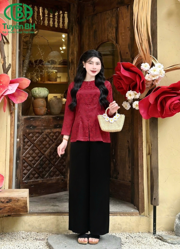 BÀ BA CÁCH TÂN GIỌT LỆ CỔ NGỌC màu hồng